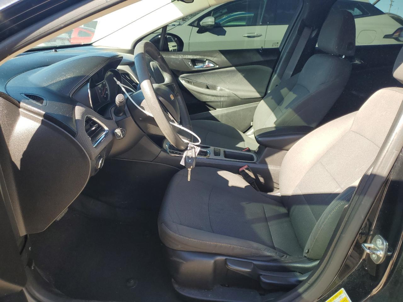 2017 CHEVROLET CRUZE LS - Image 7