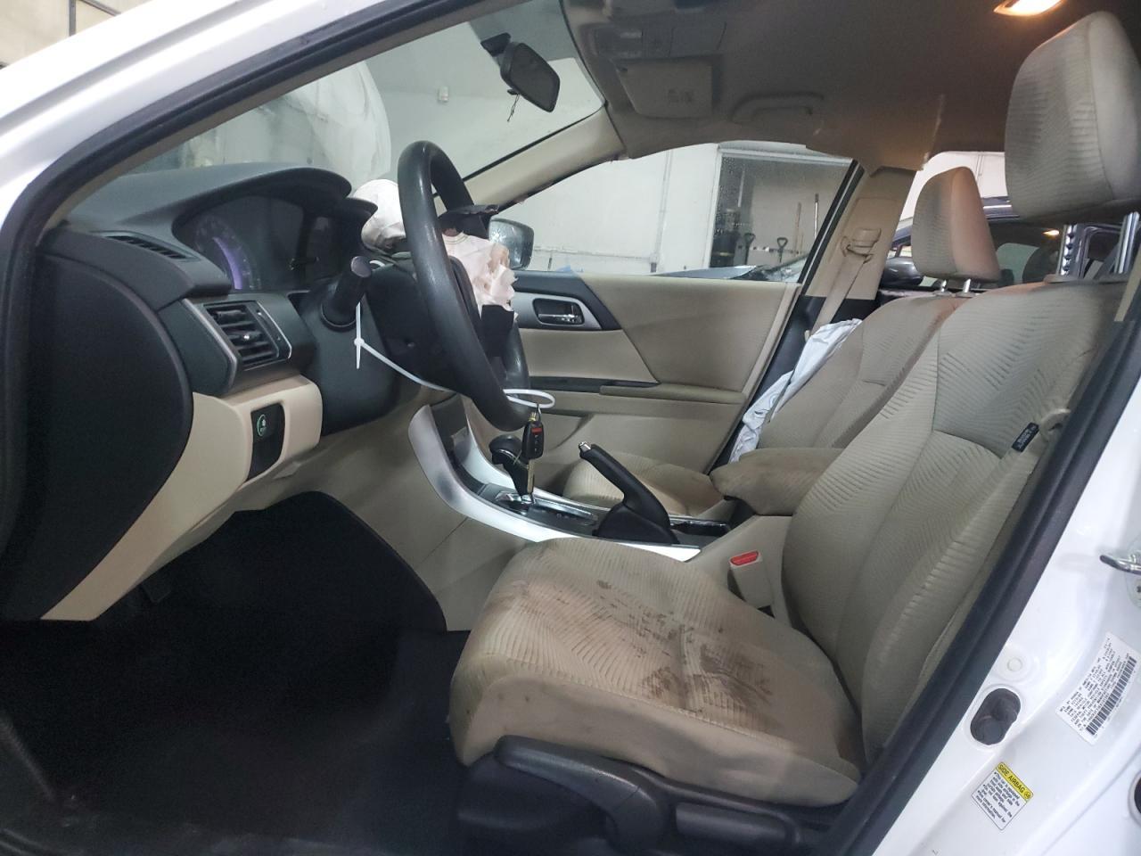 2014 HONDA ACCORD LX - Image 7