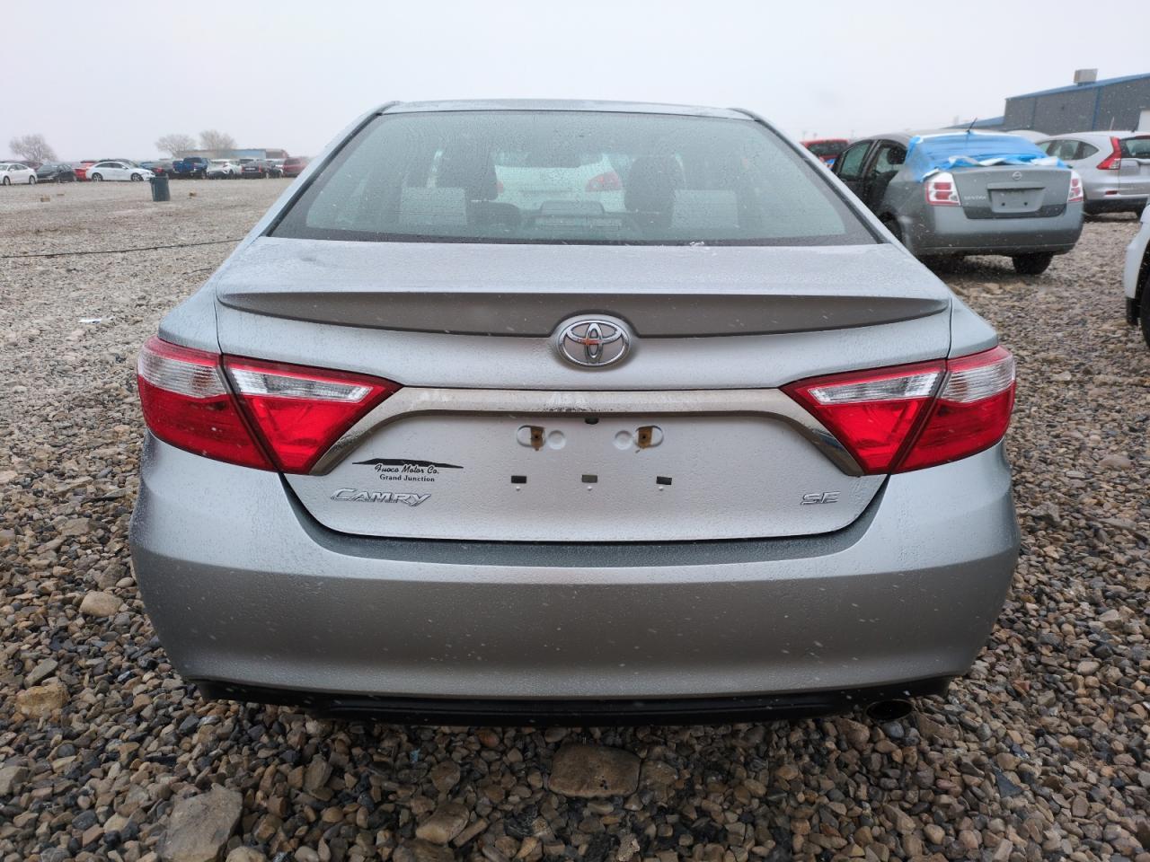 2017 TOYOTA CAMRY LE - Фото 6