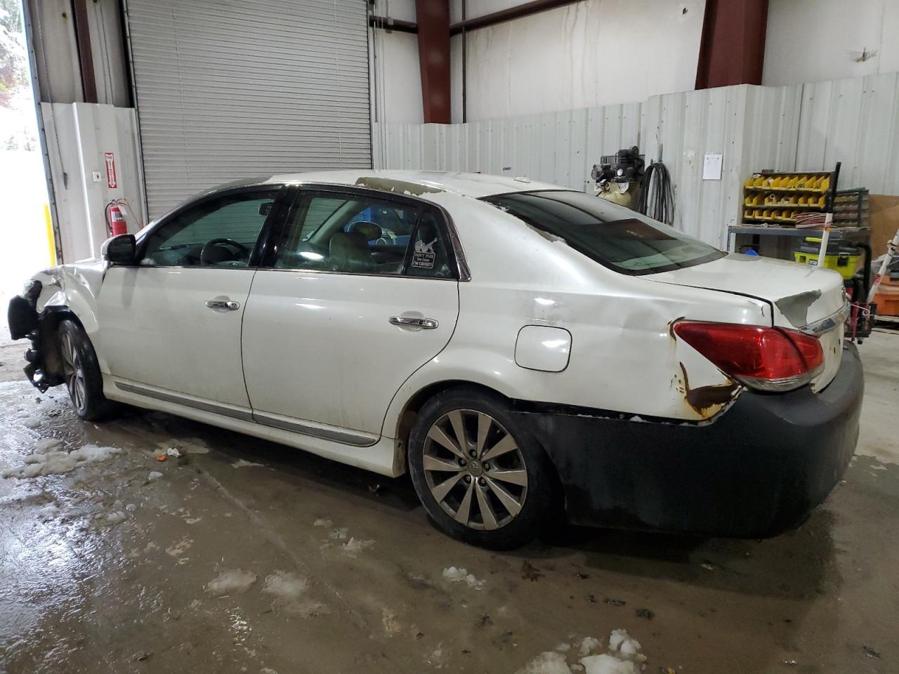 2011 TOYOTA AVALON BAS - Фото 2