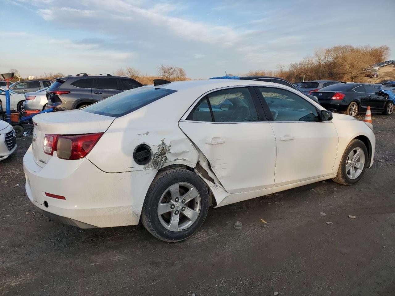 2015 CHEVROLET MALIBU LS - Фото 3
