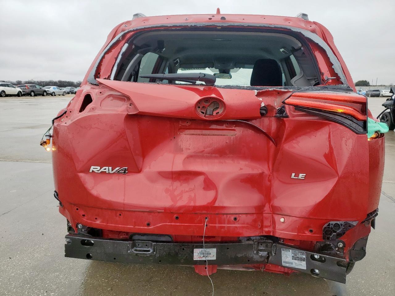 2017 TOYOTA RAV4 LE - Image 6