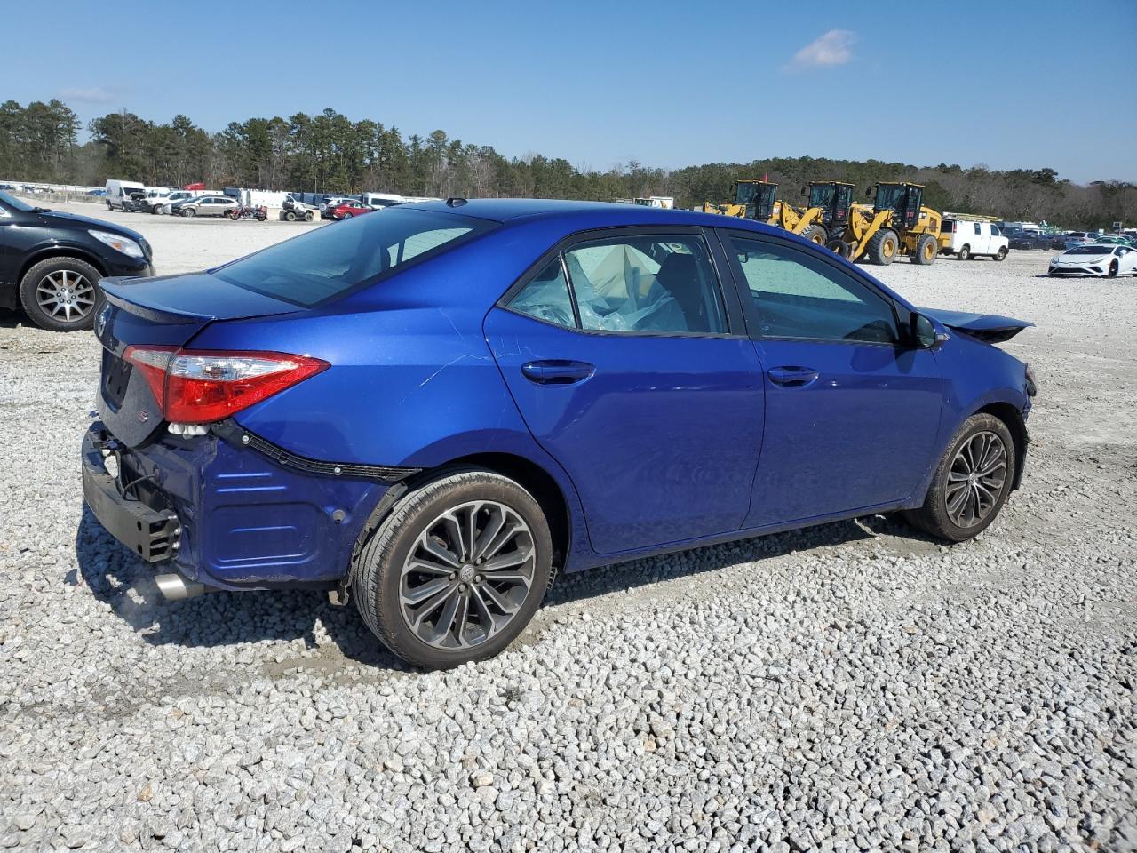 2015 TOYOTA COROLLA L - Image 3