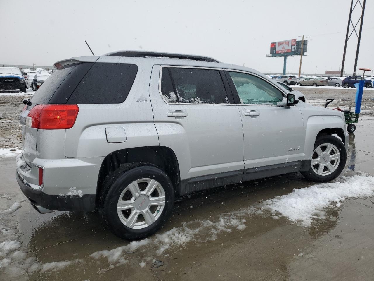2016 GMC TERRAIN SL - Image 3