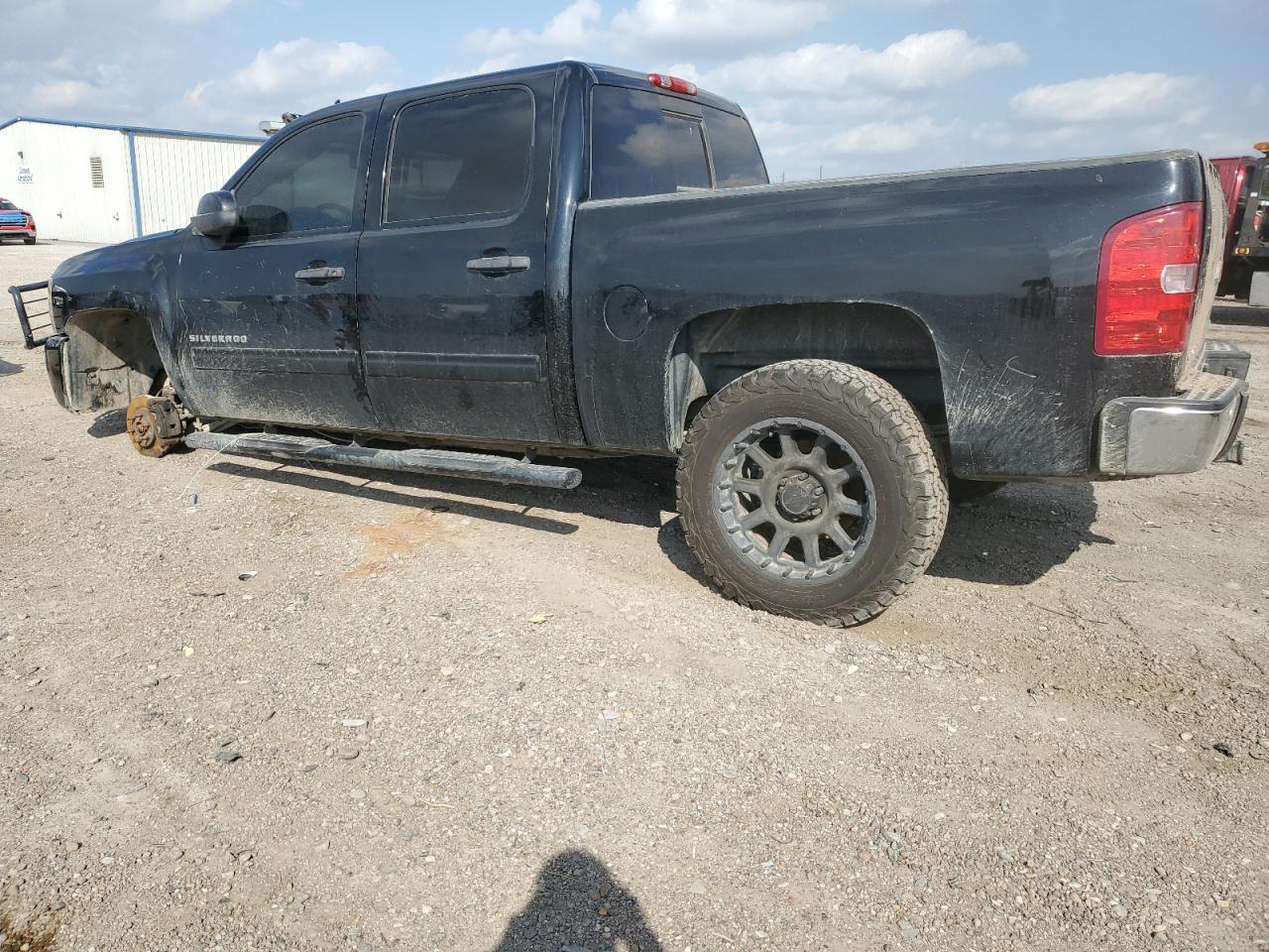 2013 CHEVROLET SILVERADO - Image 2