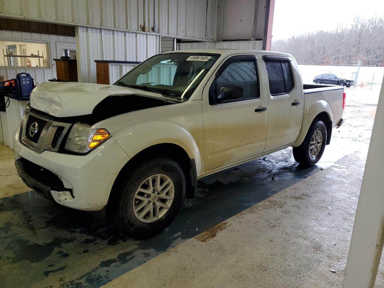 2019 NISSAN FRONTIER S