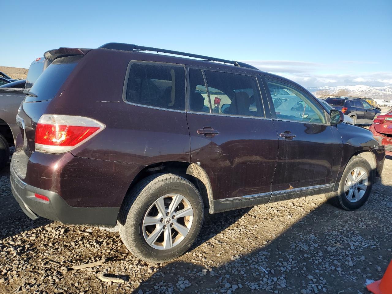 2011 TOYOTA HIGHLANDER - Image 3