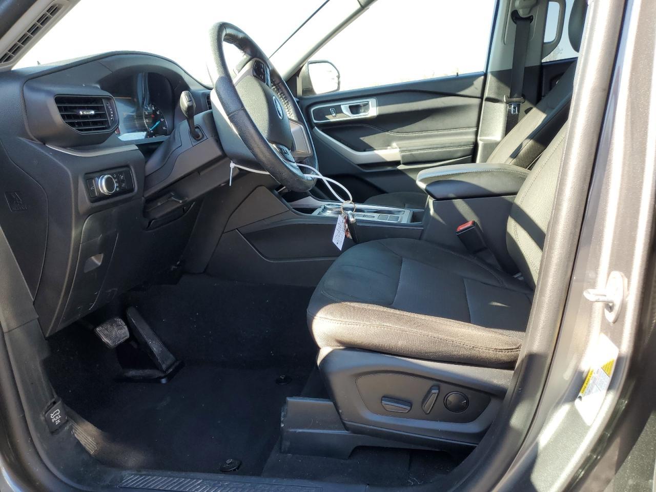 2022 FORD EXPLORER X - Фото 7