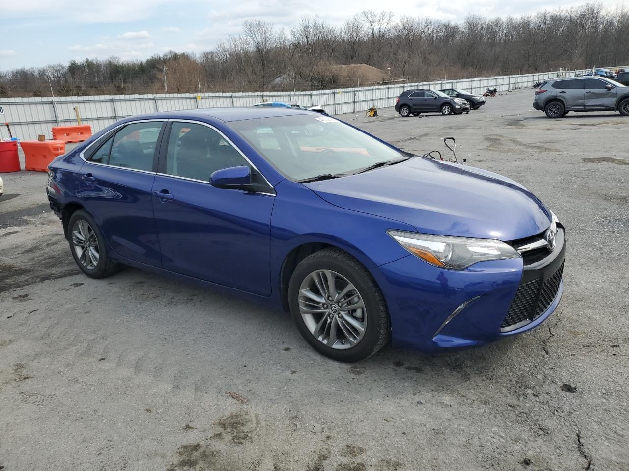 2015 TOYOTA CAMRY LE - Фото 4