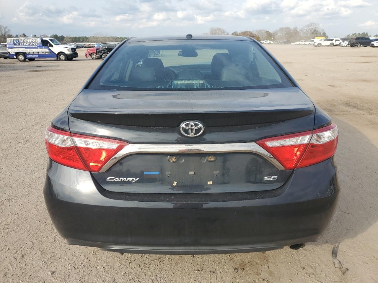 2015 TOYOTA CAMRY LE - Фото 6