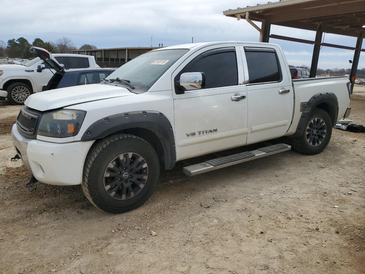 2012 NISSAN TITAN S