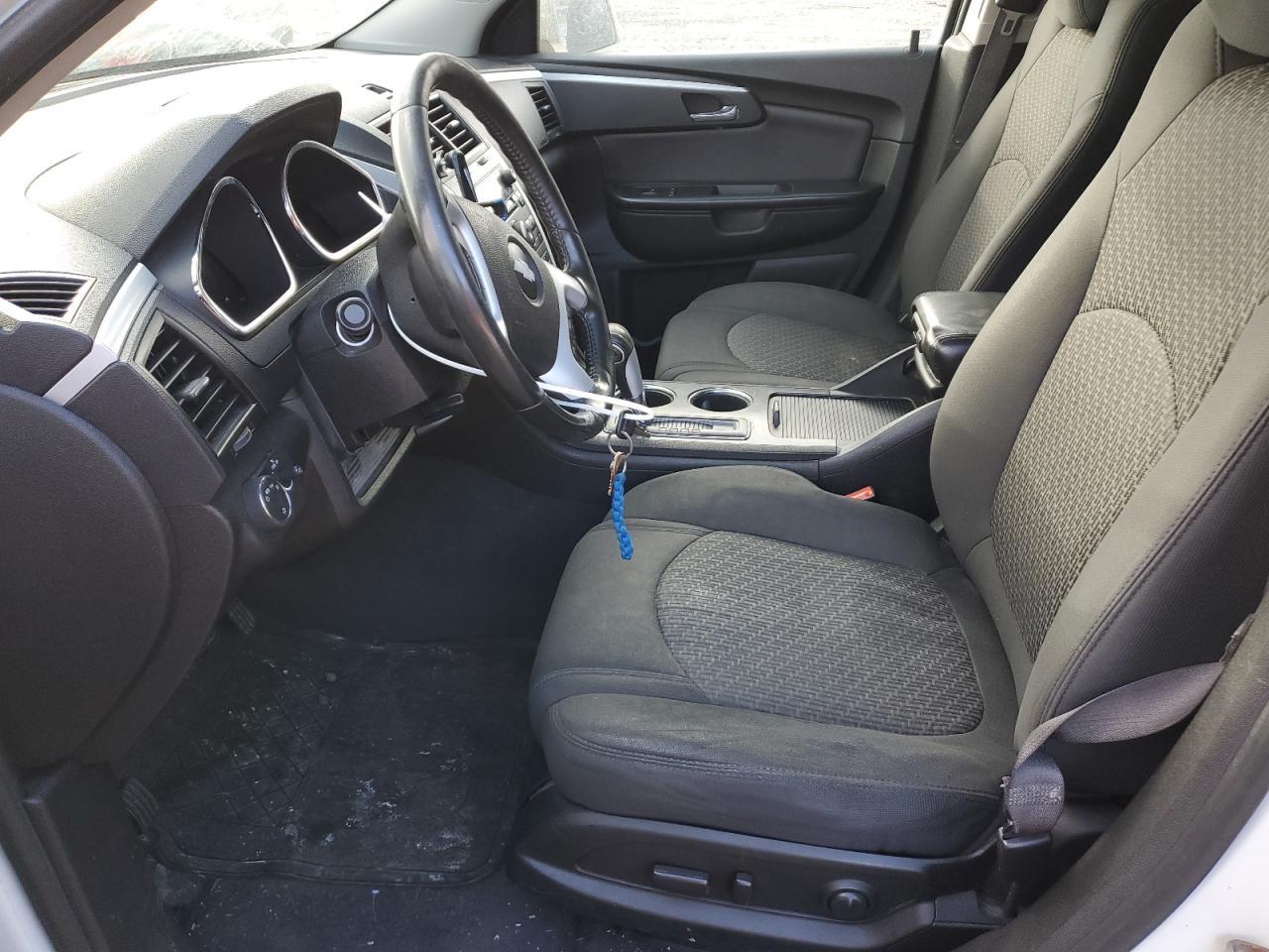 2012 CHEVROLET TRAVERSE L - Image 7