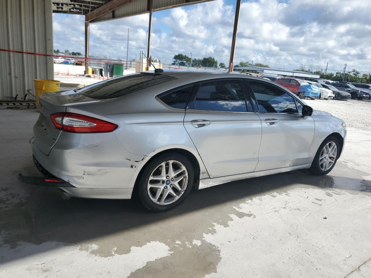 2013 FORD FUSION SE - Image 3