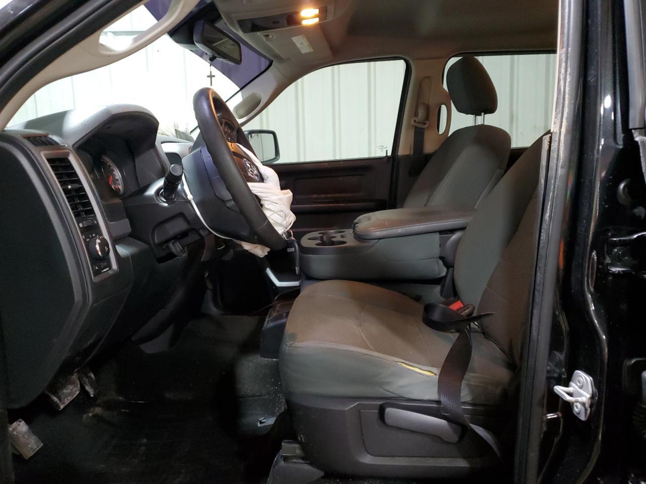 2015 RAM 1500 ST - Image 7