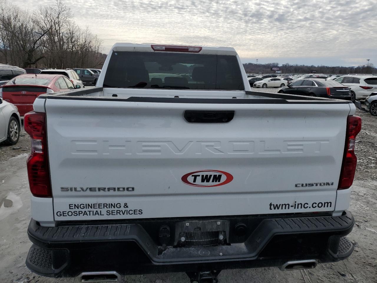 2023 CHEVROLET SILVERADO - Фото 6
