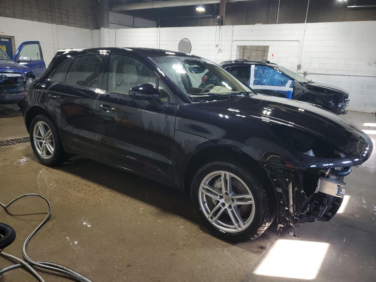 2015 PORSCHE MACAN S - Фото 4