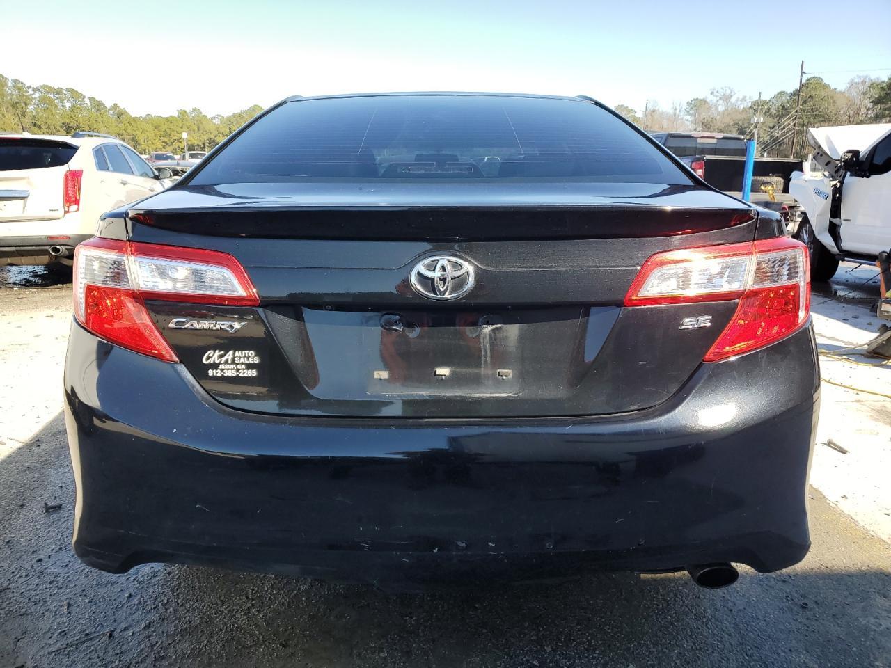 2014 TOYOTA CAMRY L - Image 6