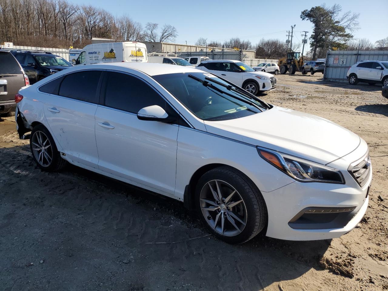 2017 HYUNDAI SONATA SPO - Image 4
