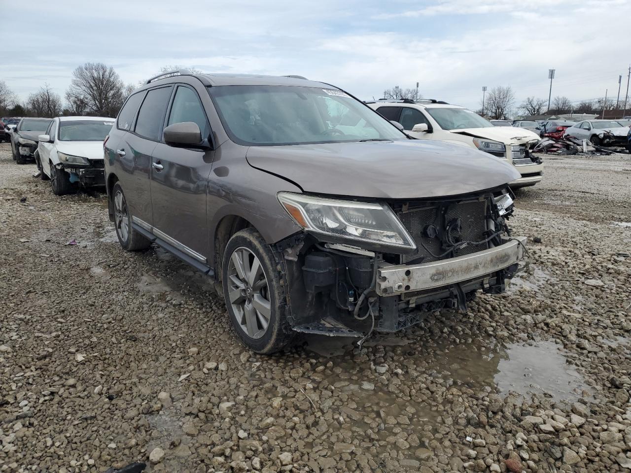 2013 NISSAN PATHFINDER - Фото 4