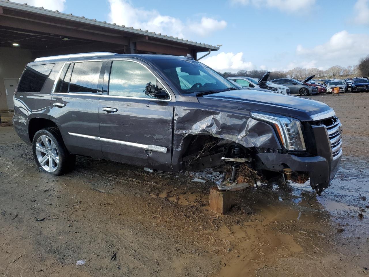 2016 CADILLAC ESCALADE P - Image 4