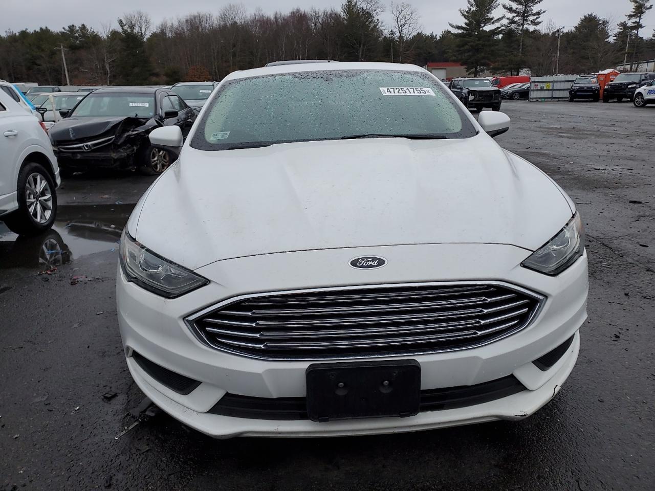 2017 FORD FUSION SE - Image 5