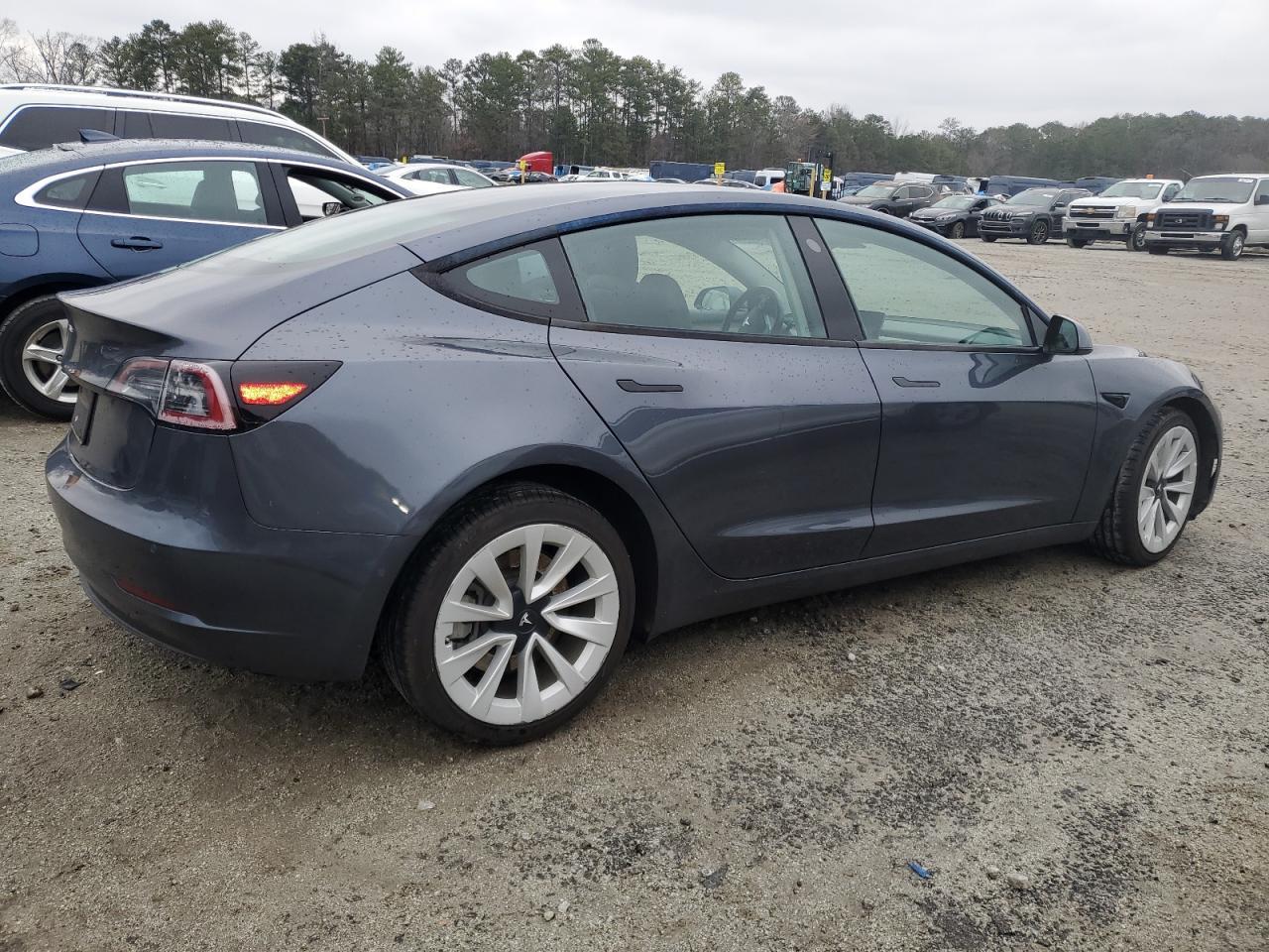 2022 TESLA MODEL 3 - Image 3