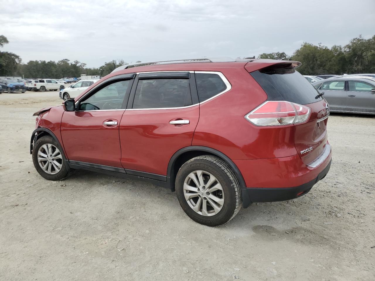 2014 NISSAN ROGUE S - Image 2