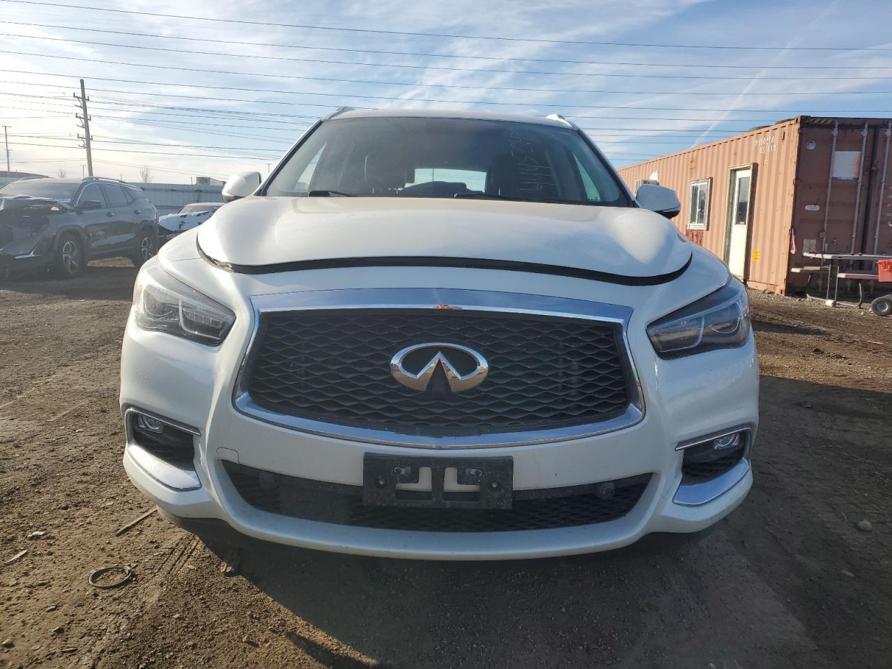 2017 INFINITI QX60 - Фото 5