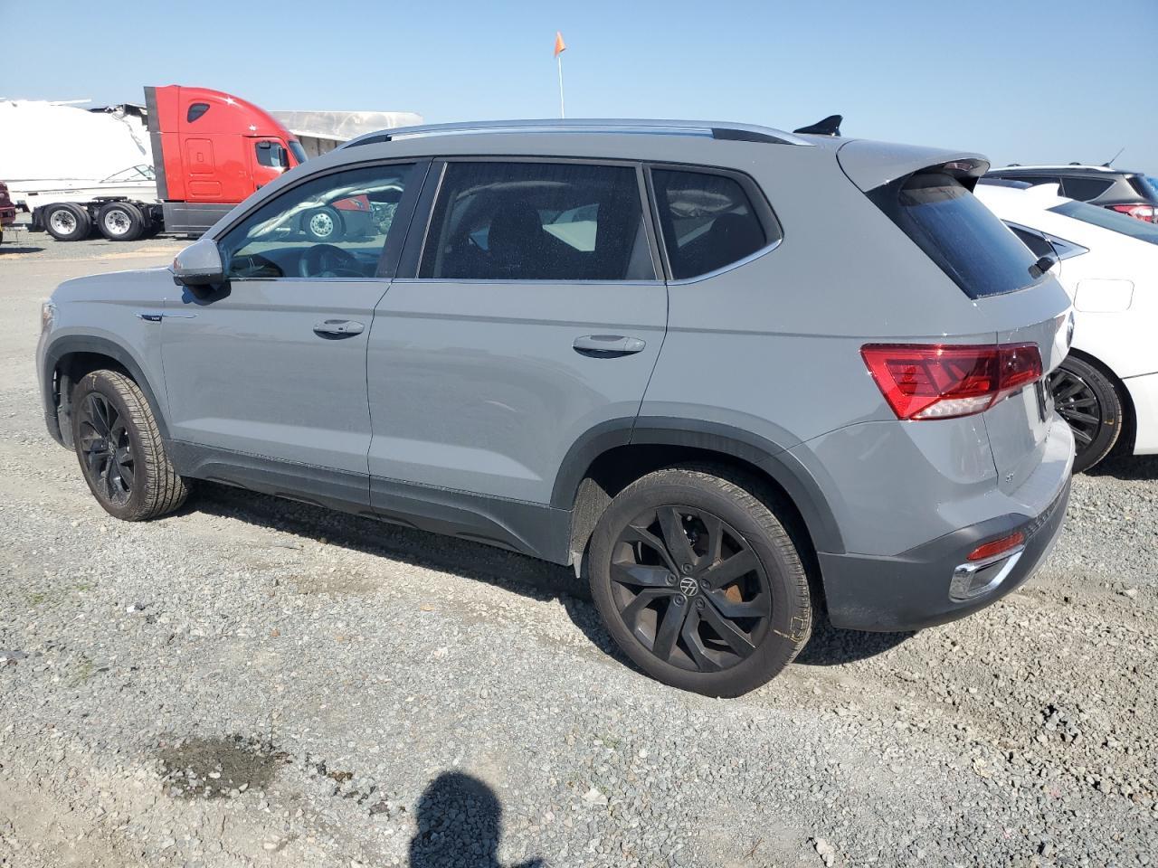 2024 VOLKSWAGEN TAOS SE - Фото 2