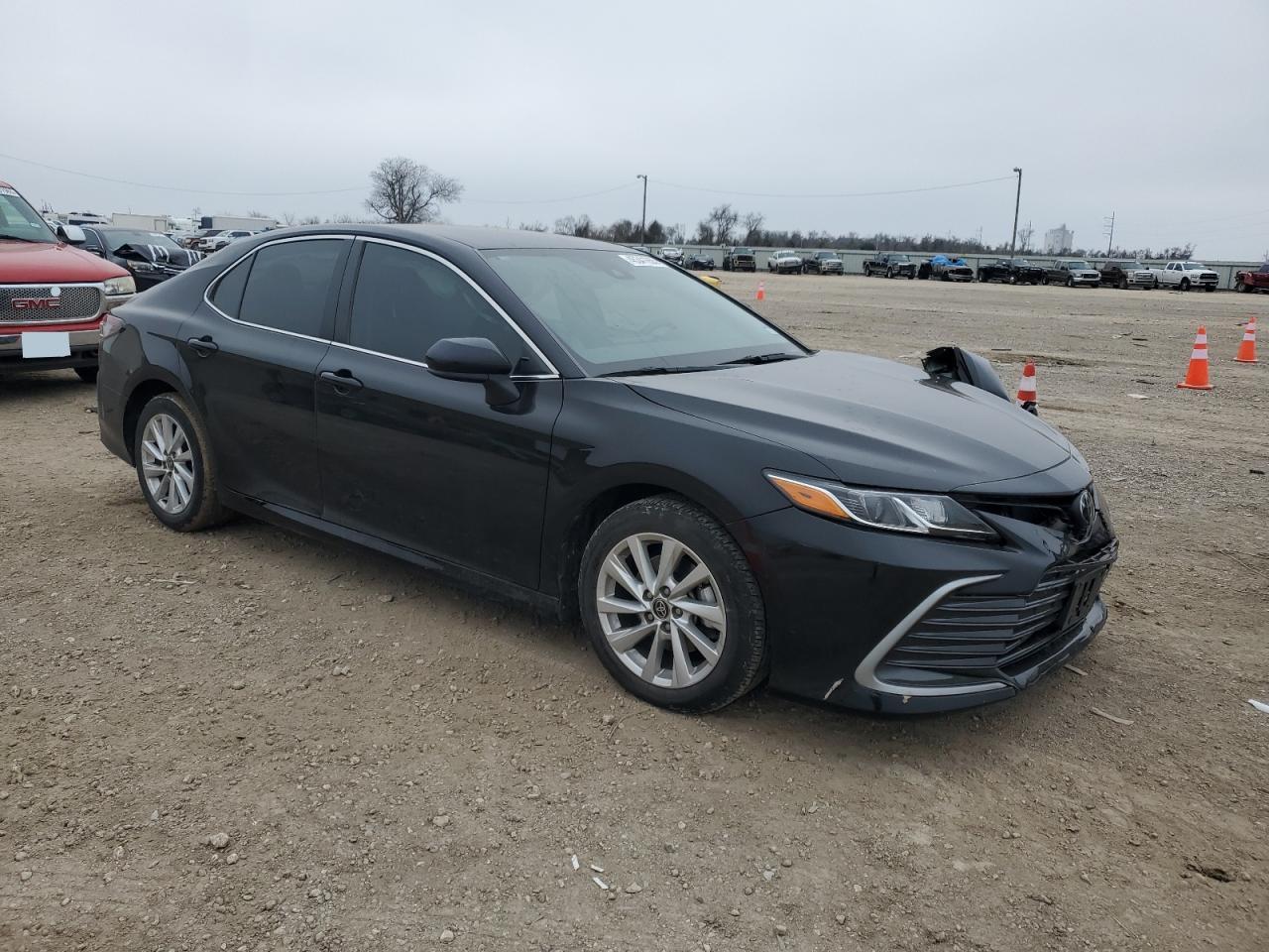 2023 TOYOTA CAMRY LE - Фото 4