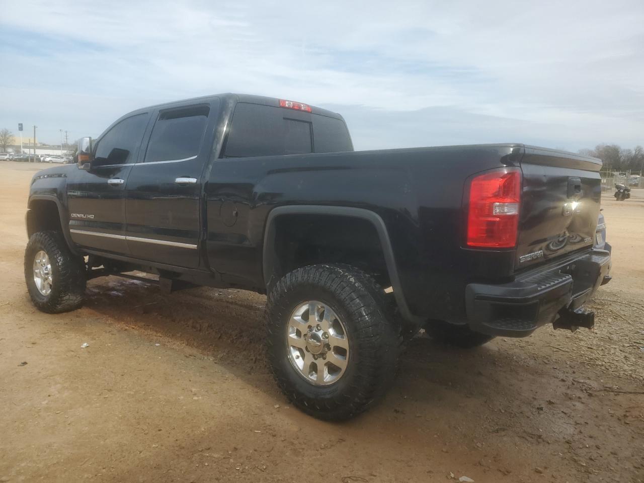 2016 GMC SIERRA K25 - Image 2