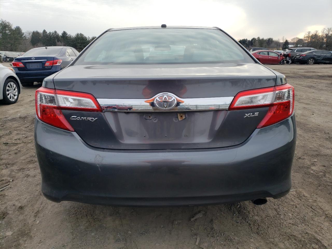 2013 TOYOTA CAMRY L - Image 6