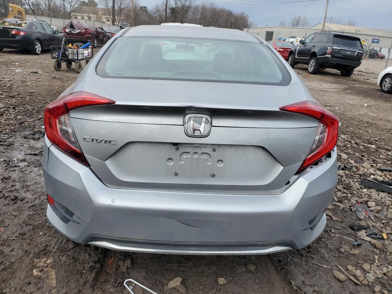 2019 HONDA CIVIC LX - Image 6