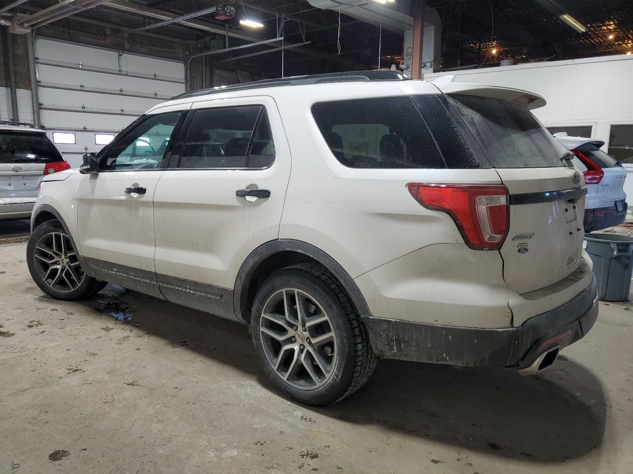 2017 FORD EXPLORER S - Image 2
