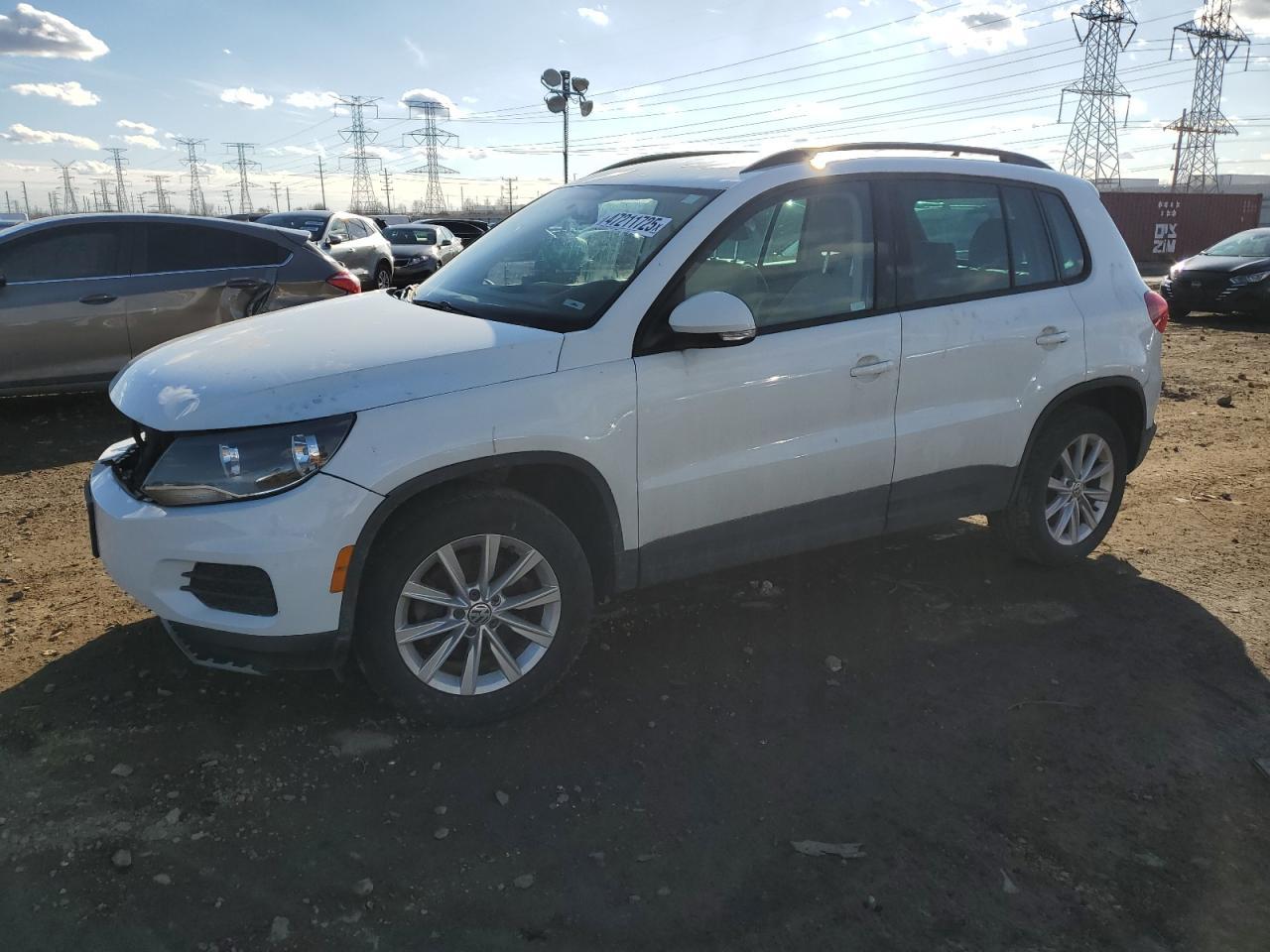 2015 VOLKSWAGEN TIGUAN S