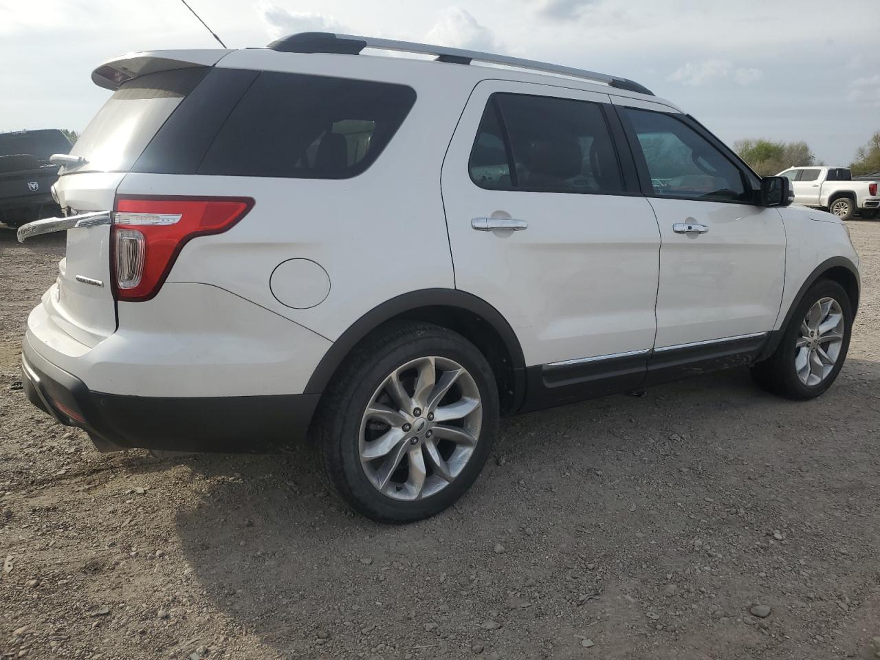 2013 FORD EXPLORER L - Image 3
