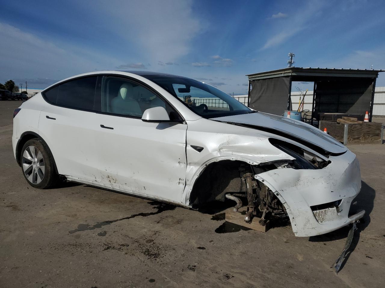 2024 TESLA MODEL Y - Image 4