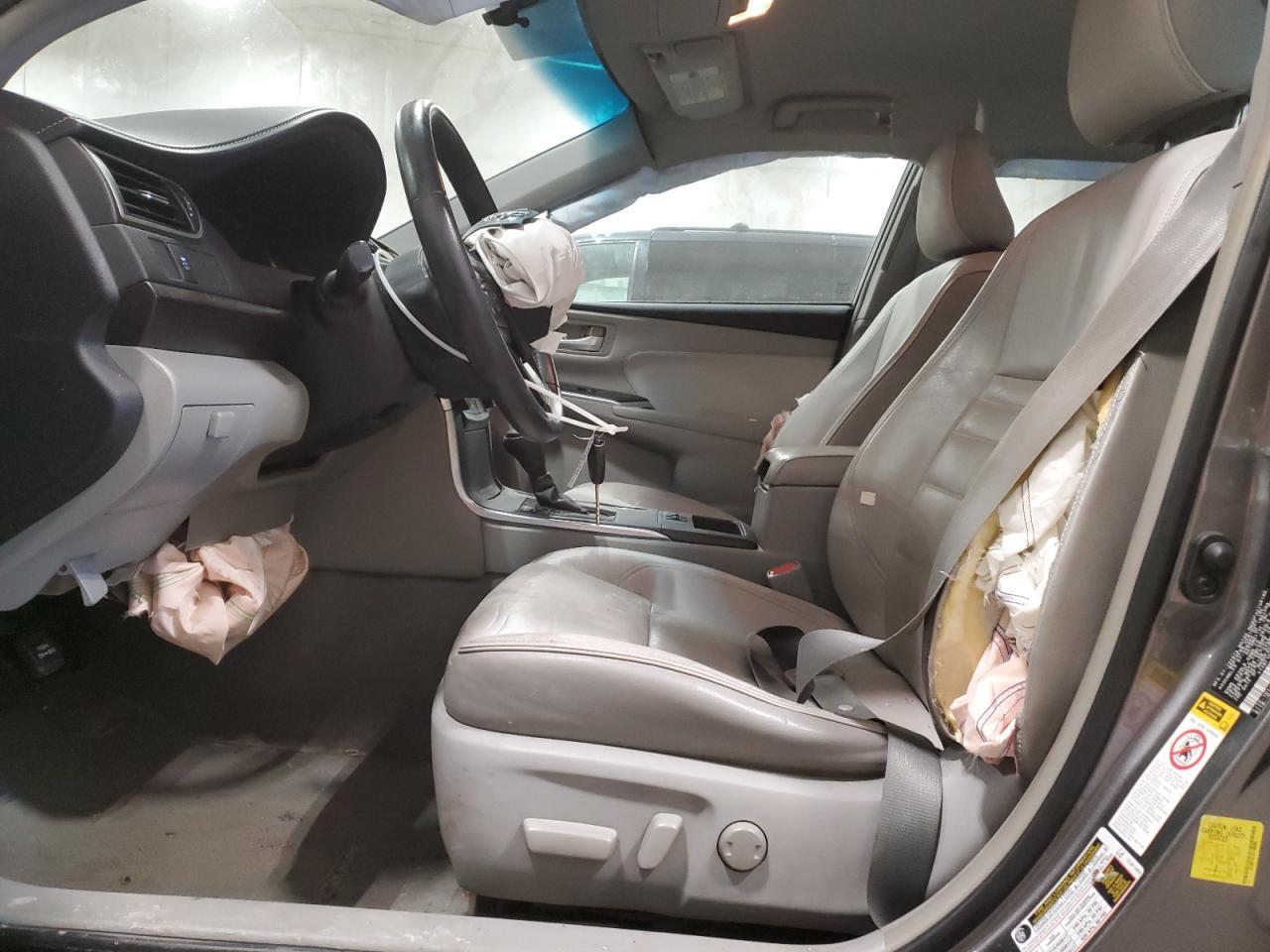 2015 TOYOTA CAMRY LE - Фото 7