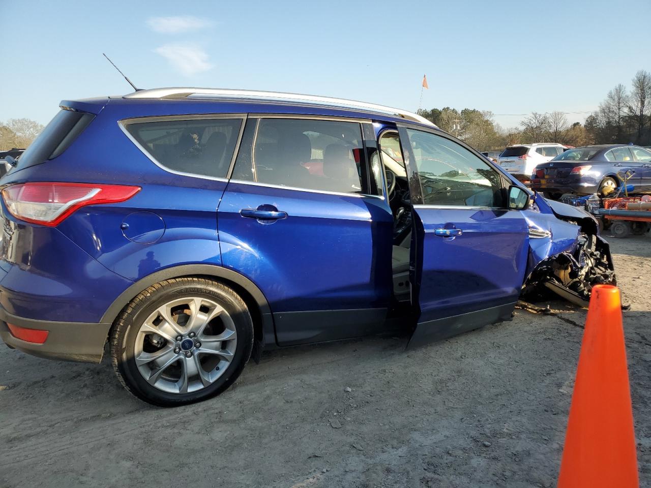 2016 FORD ESCAPE TIT - Image 3
