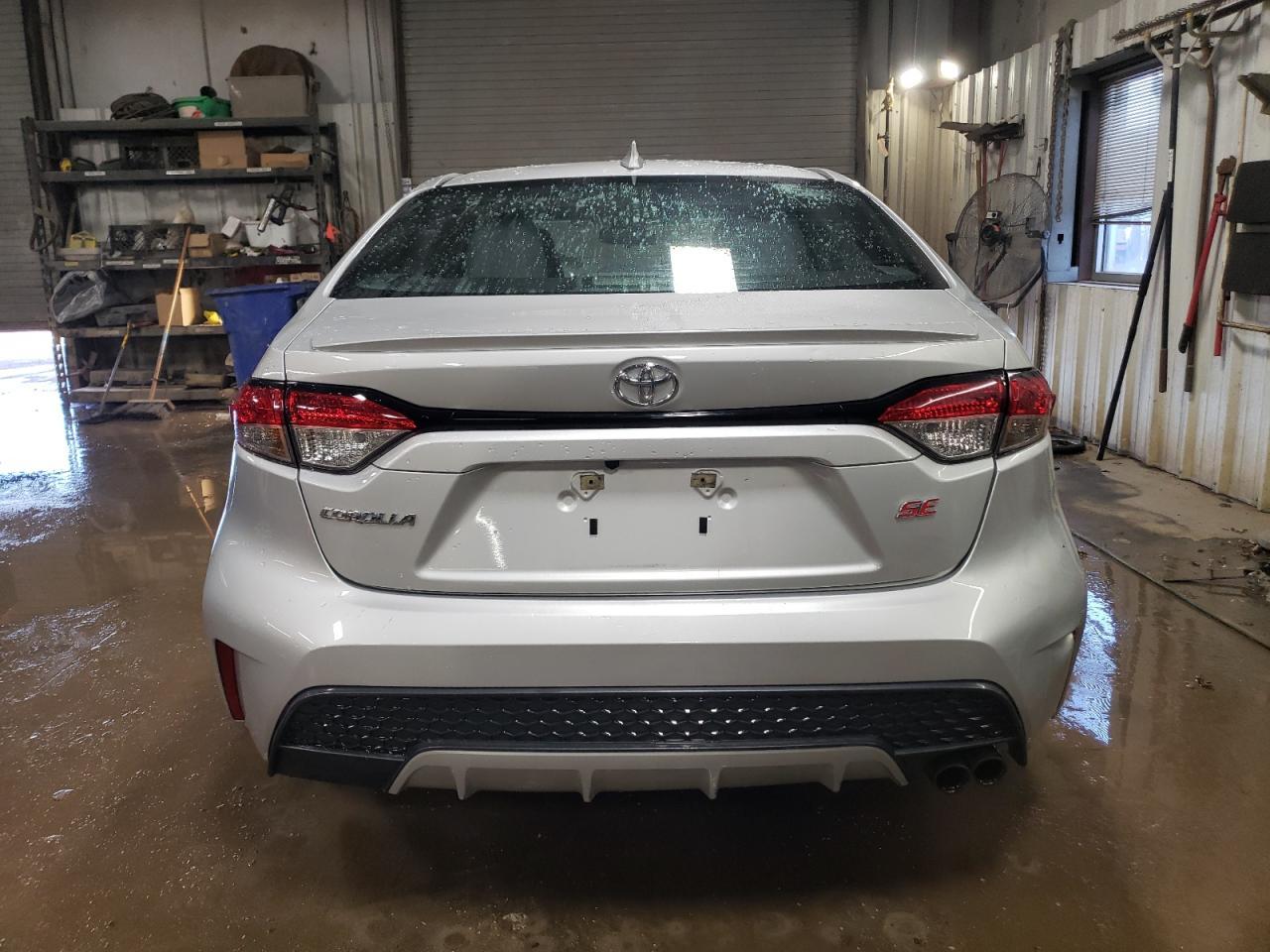 2022 TOYOTA COROLLA SE - Фото 6