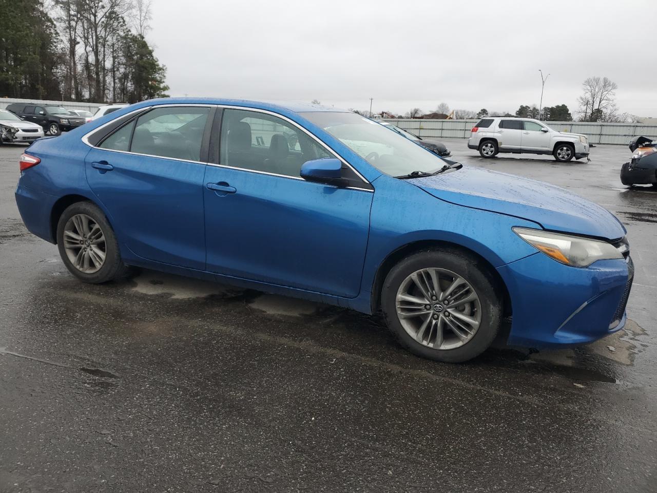 2017 TOYOTA CAMRY LE - Фото 4