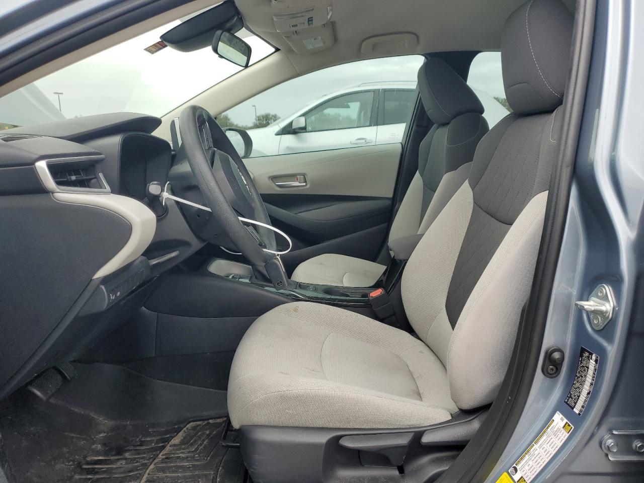 2020 TOYOTA COROLLA LE - Фото 7