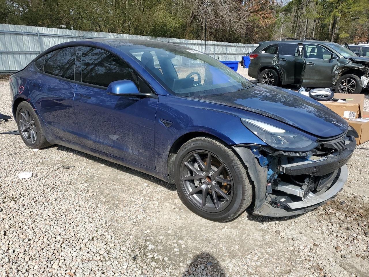 2021 TESLA MODEL 3 - Фото 4