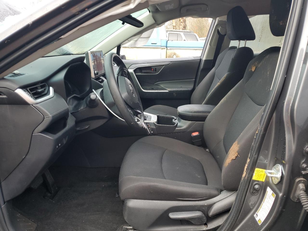 2023 TOYOTA RAV4 LE - Фото 7