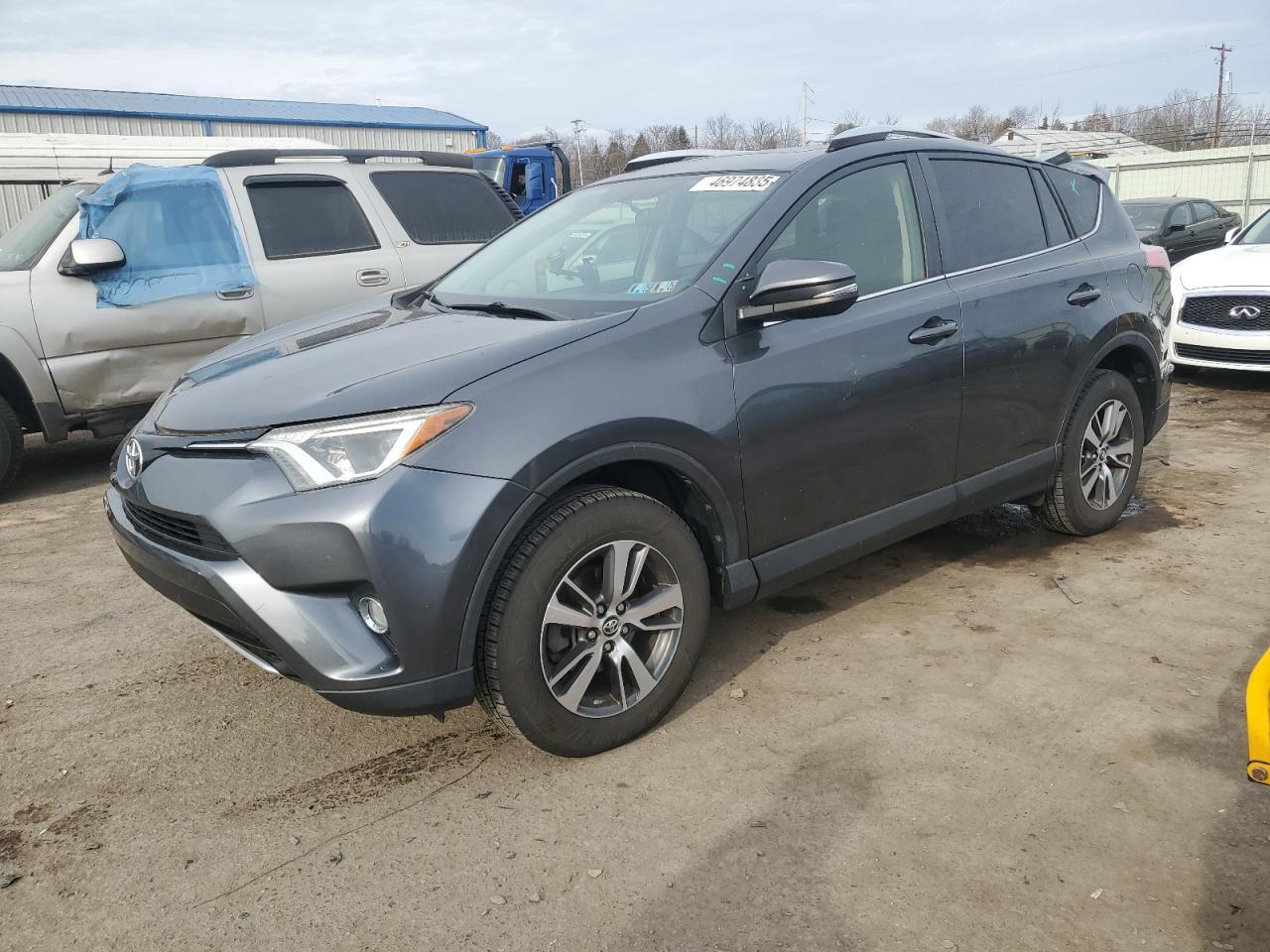 2016 TOYOTA RAV4 XLE