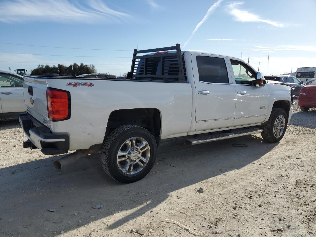 2015 CHEVROLET SILVERADO - Image 3