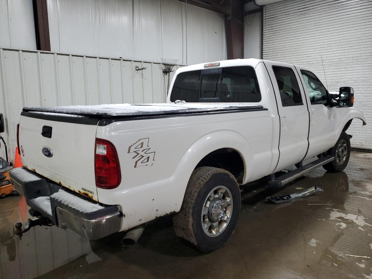 2012 FORD F250 SUPER - Фото 3
