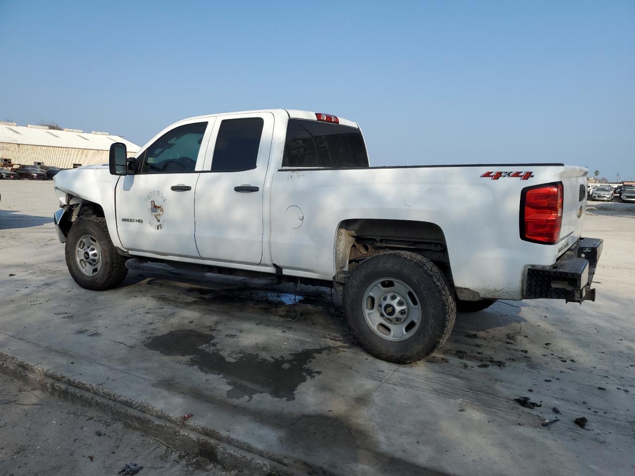 2018 CHEVROLET SILVERADO - Фото 2
