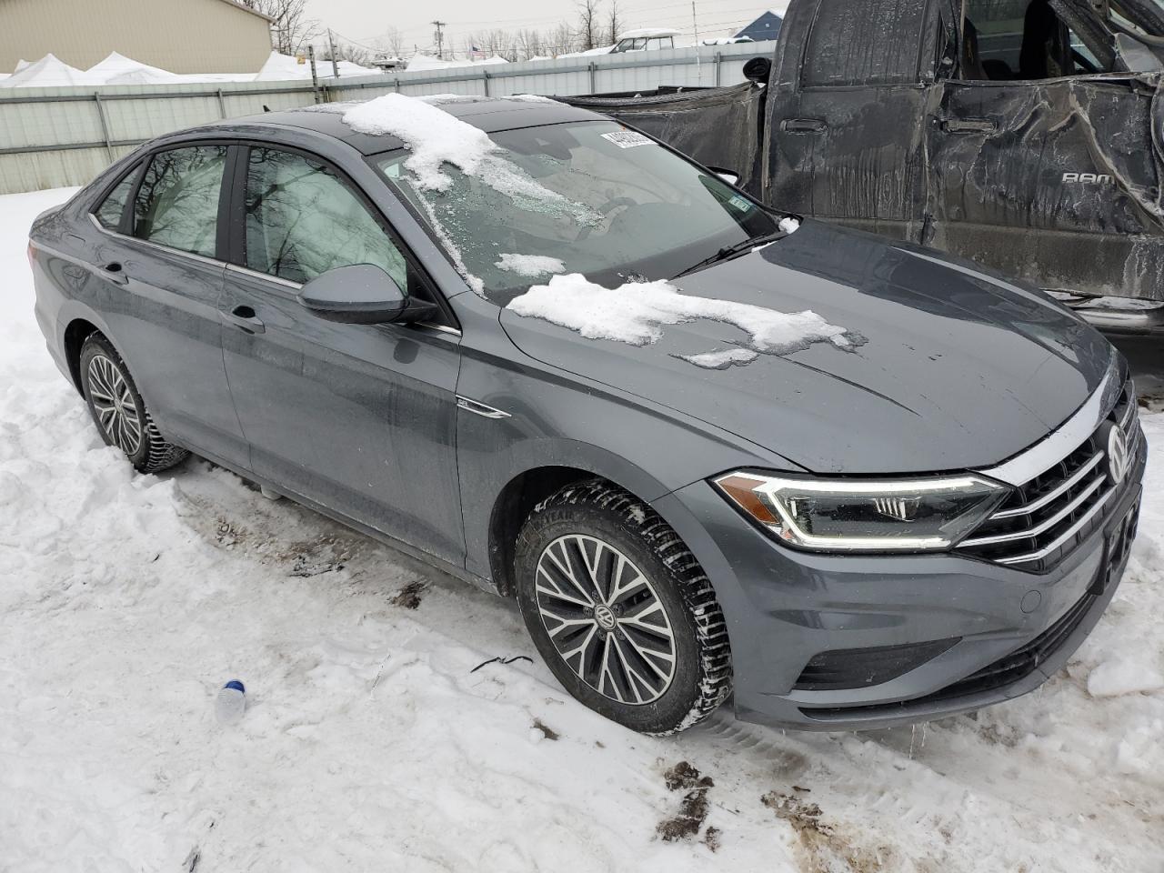 2019 VOLKSWAGEN JETTA SEL - Фото 4