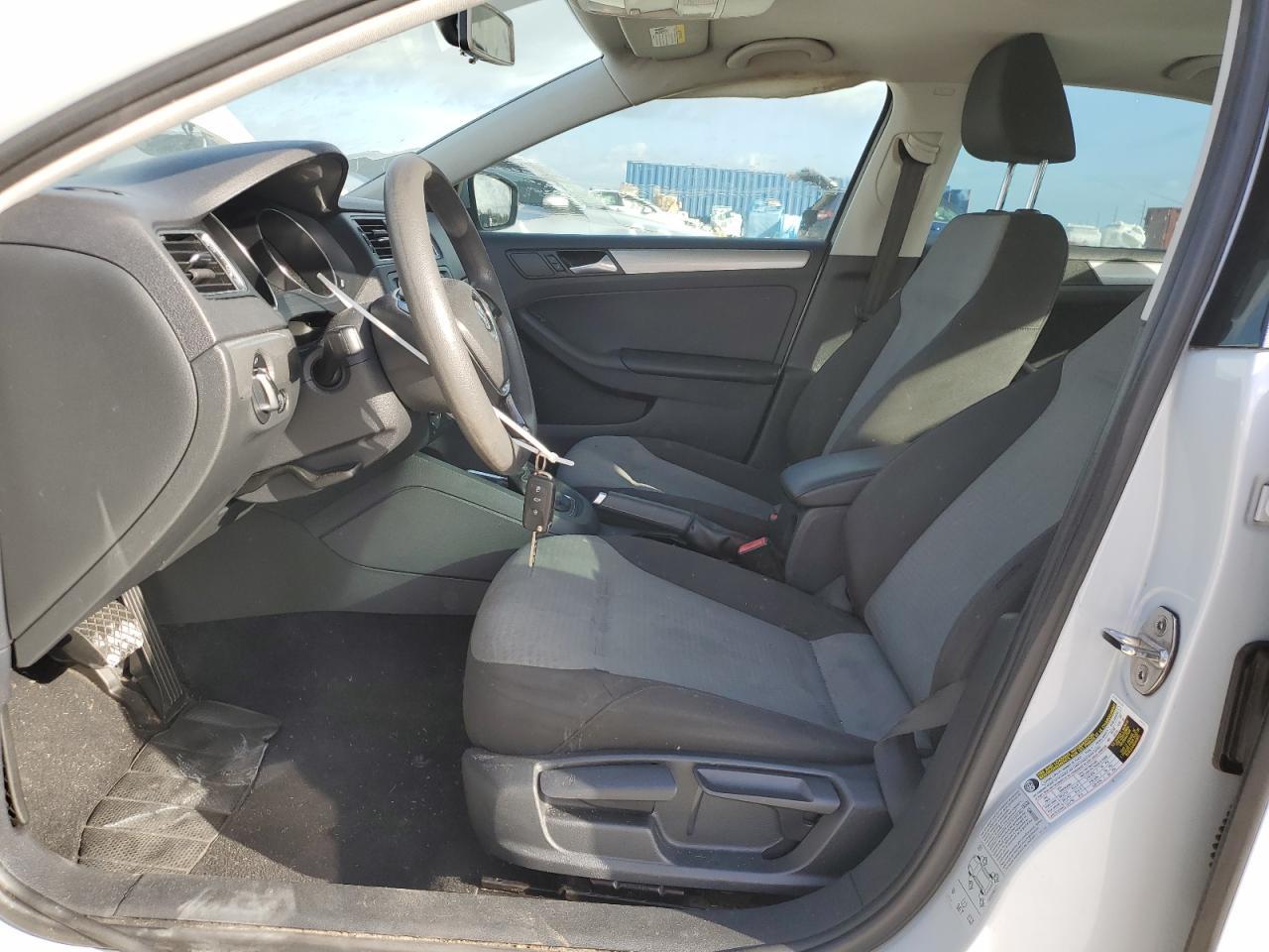 2017 VOLKSWAGEN JETTA S - Image 7